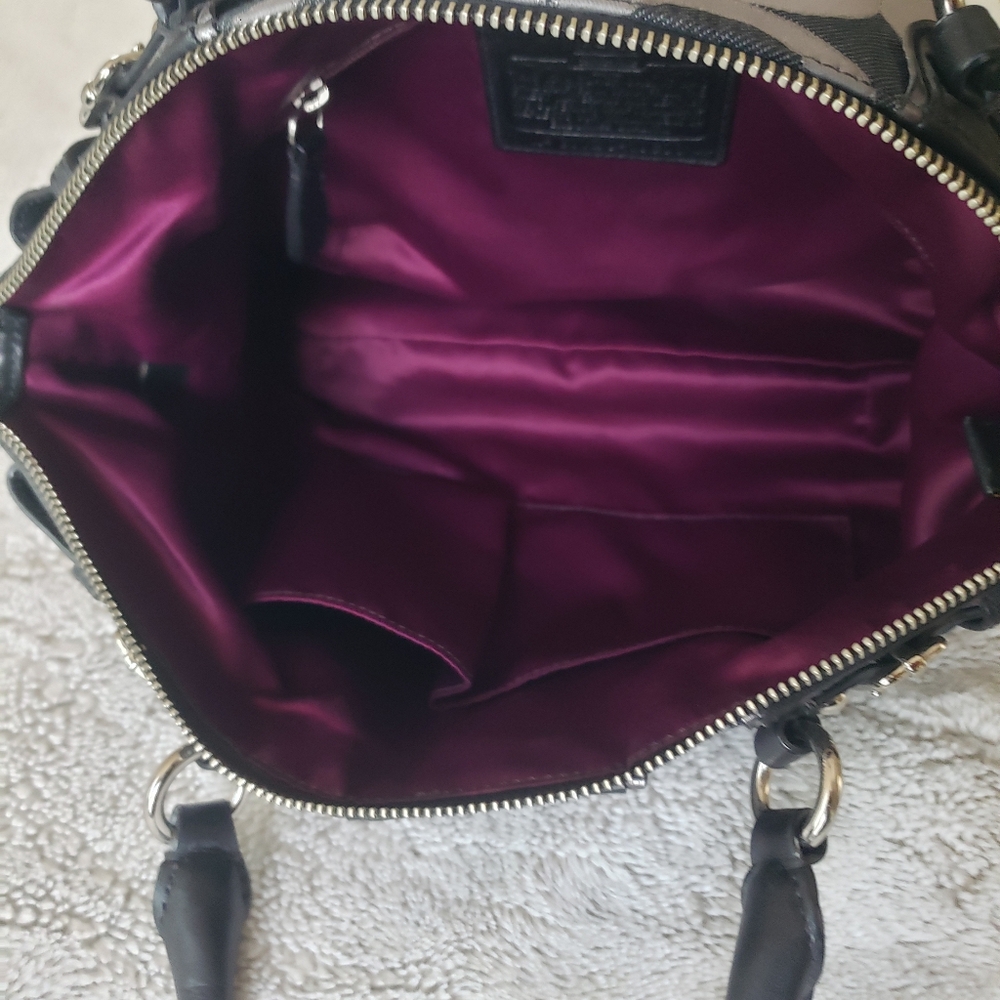 Coach Black and Gray Signature Handbag - Picture 7 of 13